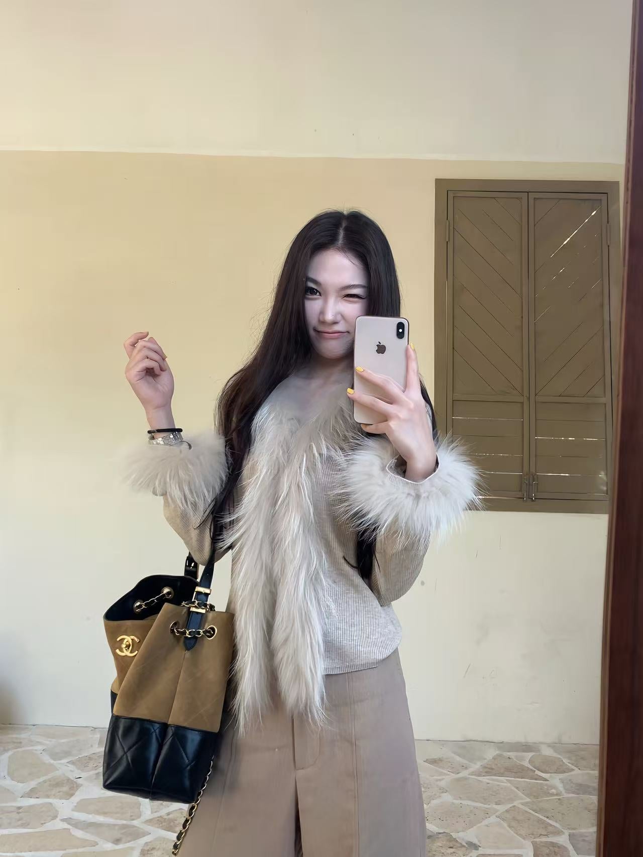 Soft Wool & Raccoon Fur Trim Knit Cardigan