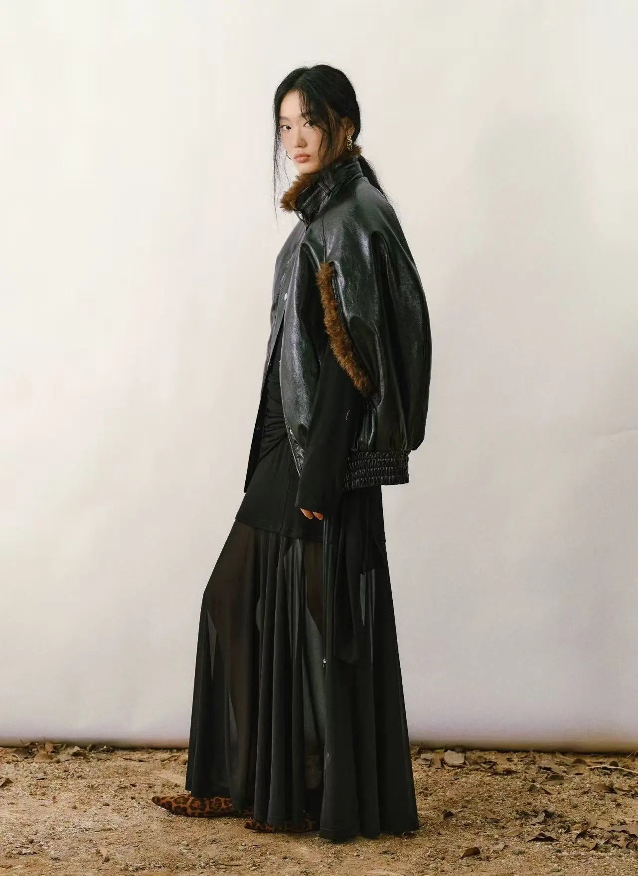 High-Neck Sleeveless PU Cape Jacket - Velanocta