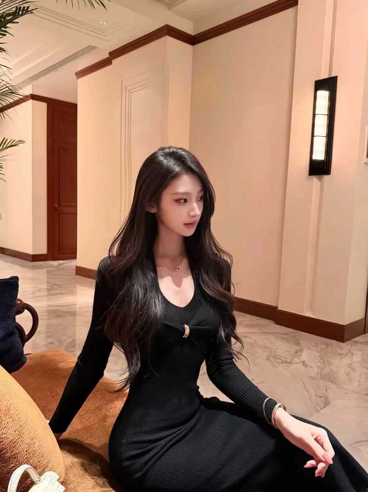 Halter Dress Ribbed Knit Midi - Velanocta