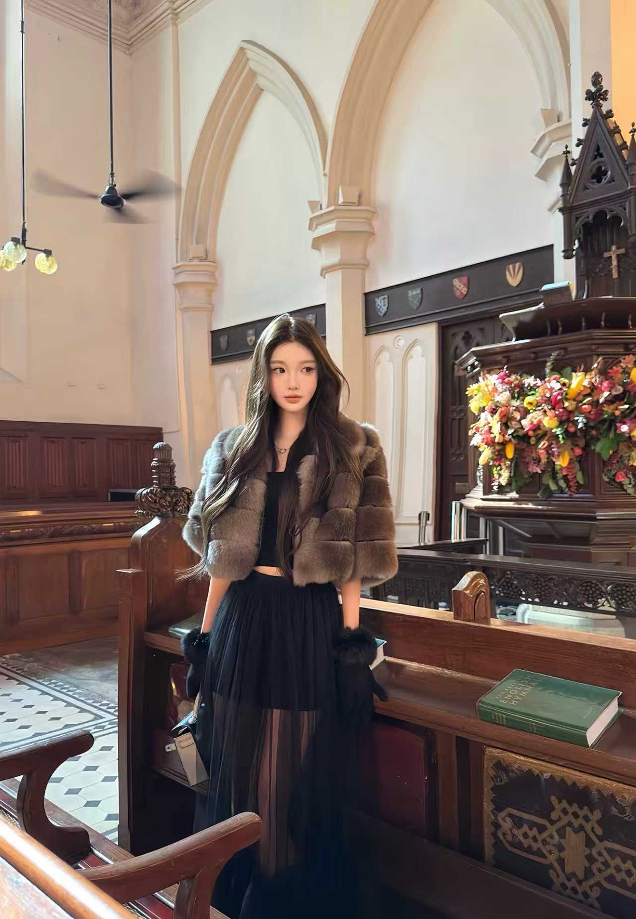 Short-Sleeve Faux Fur Cropped Jacket