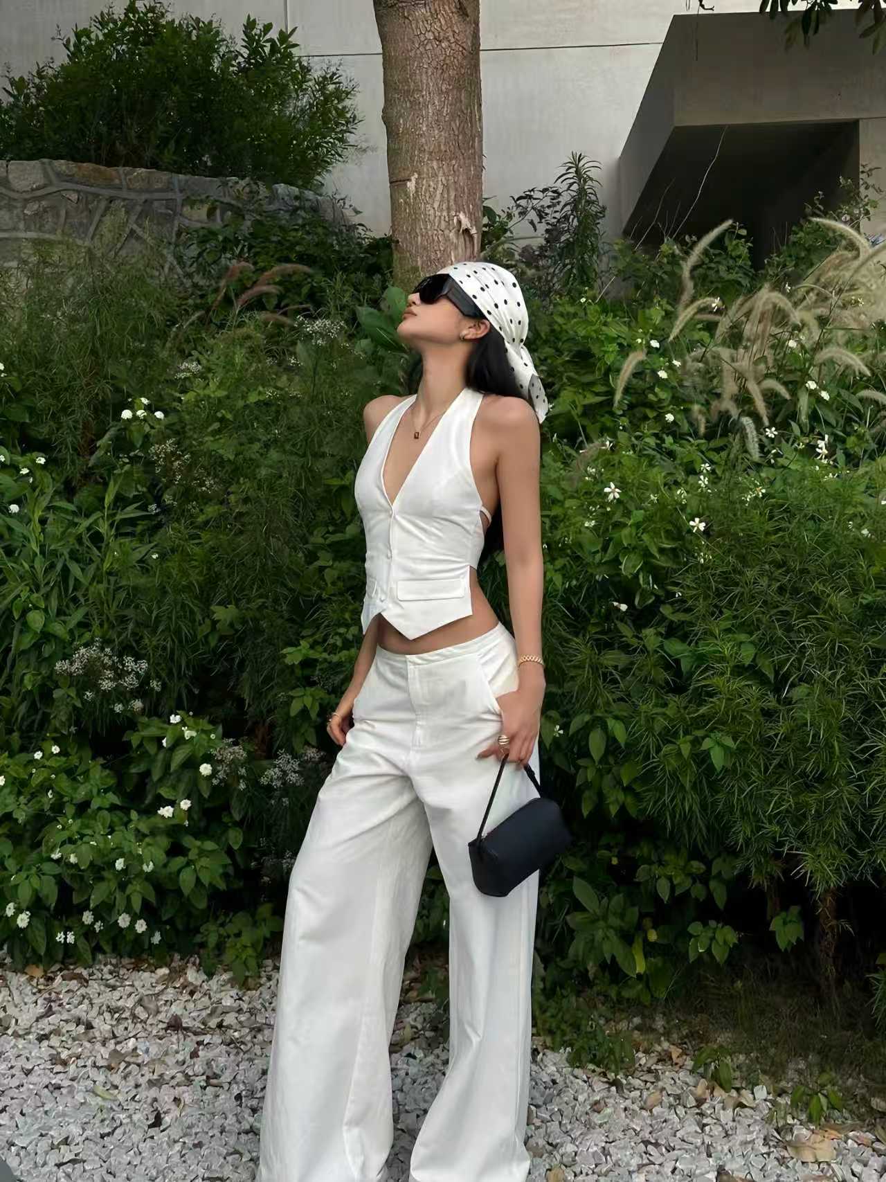 Tailored Halter Vest & Wide-Leg Trousers Set - Velanocta