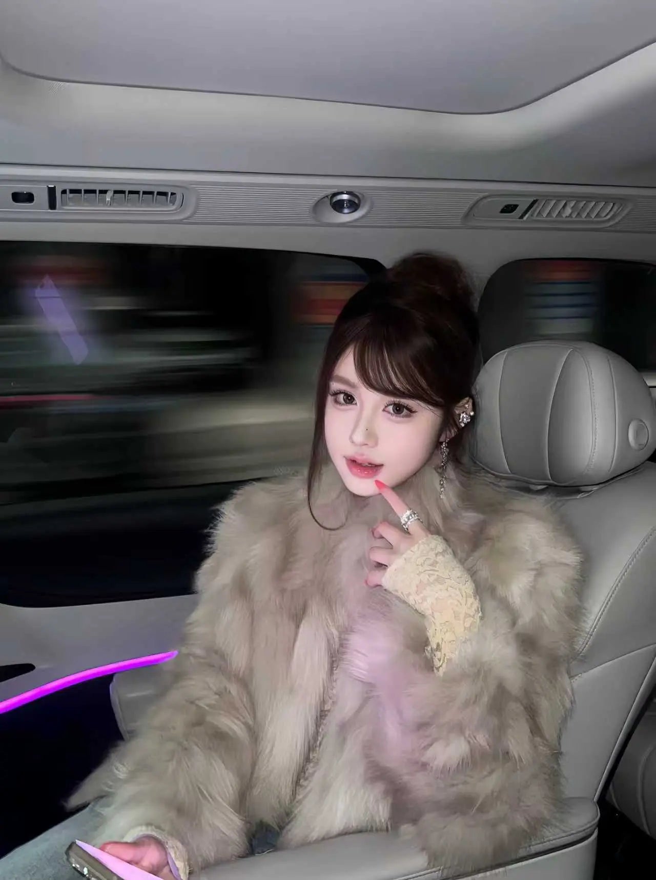 Fox Fur Coat Short Luxury Style - Velanocta