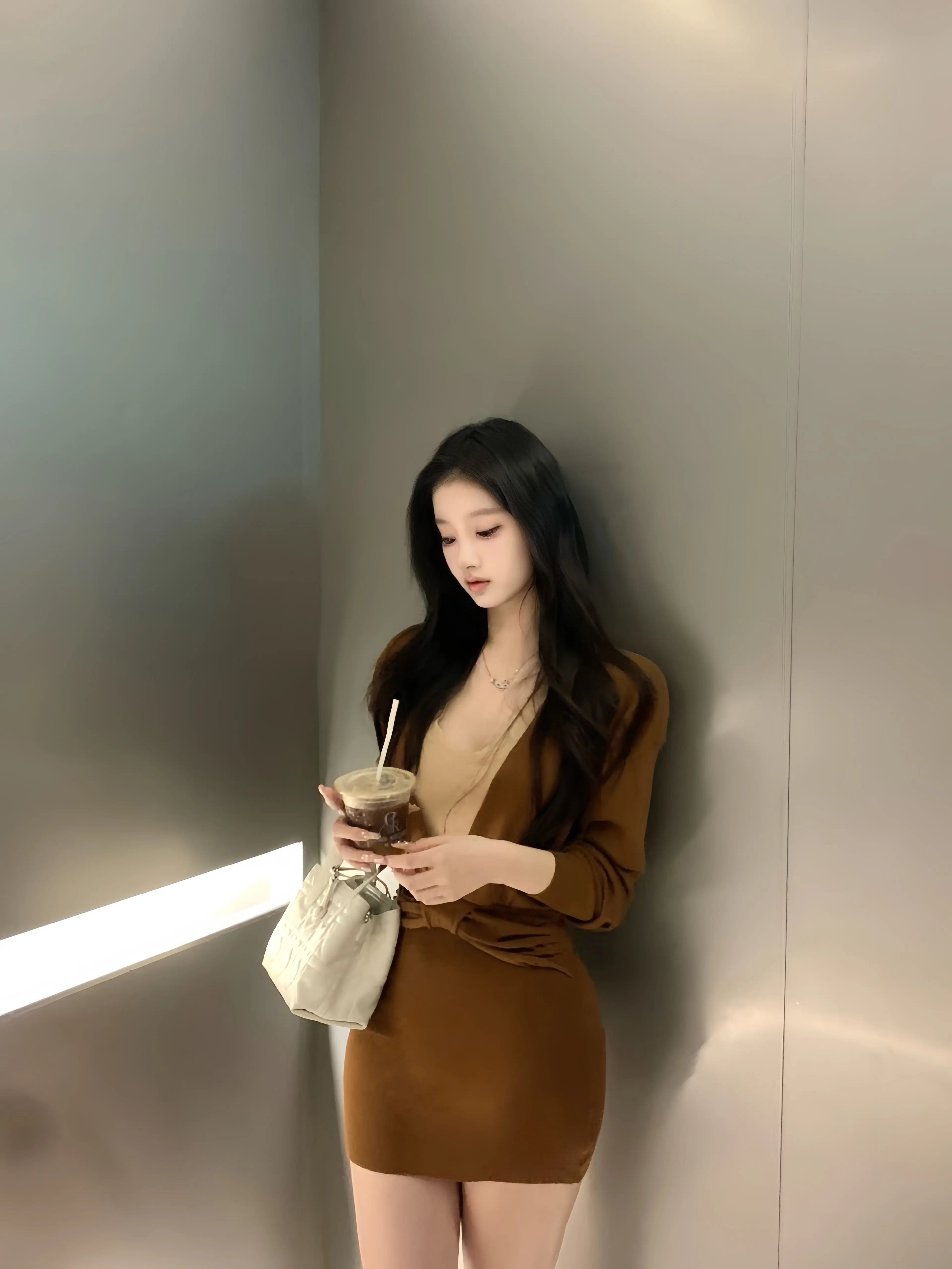 Off-Shoulder Knit Bodycon Dress - Velanocta