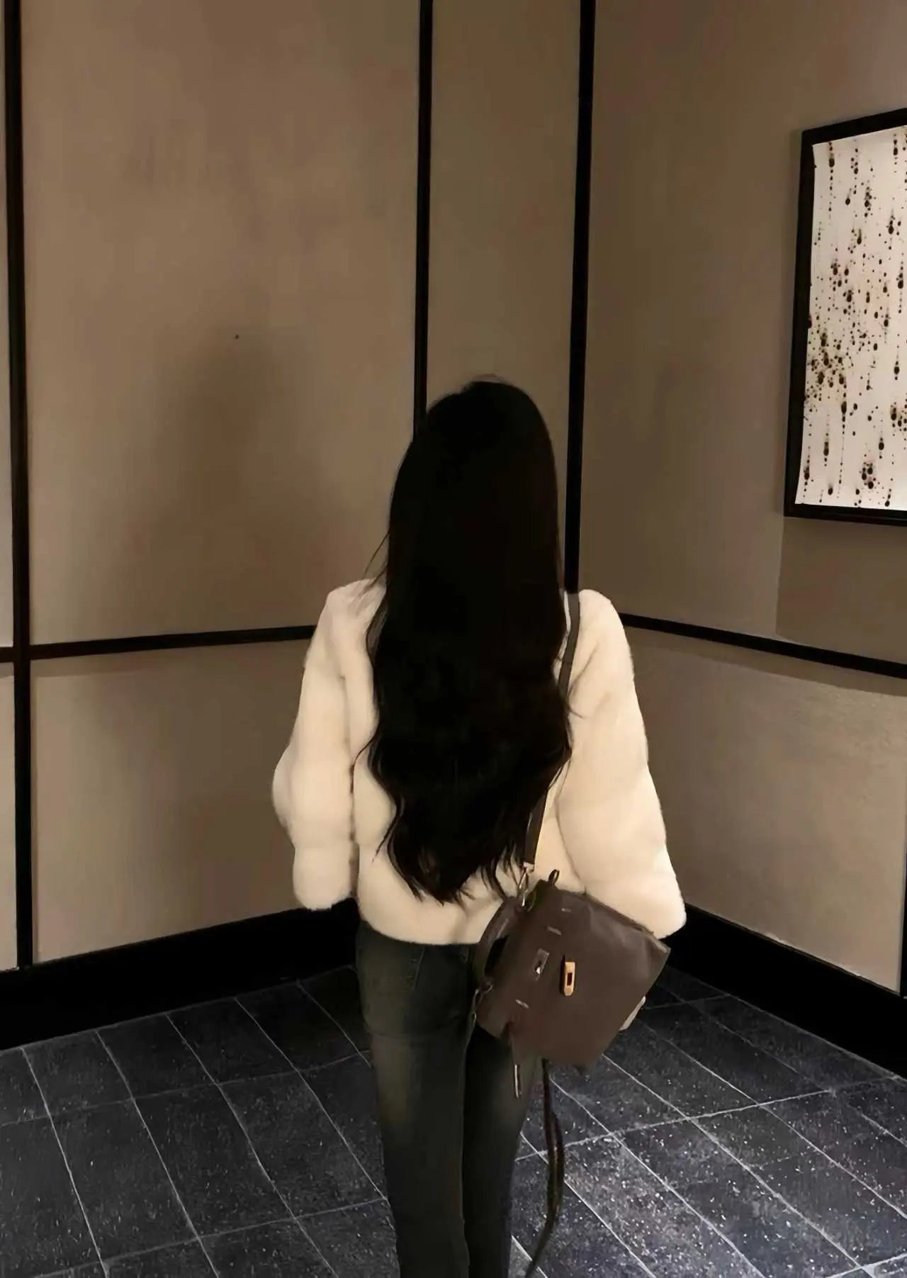 Short Faux Fur Stand-Collar Jacket - Velanocta