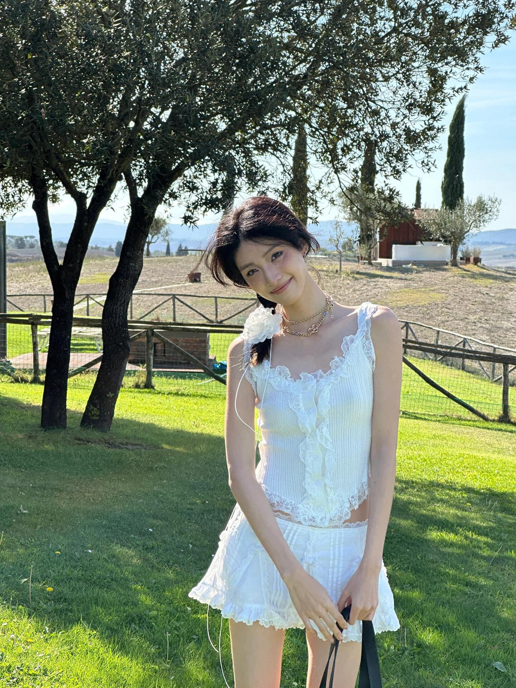 White Lace Trim Sweetheart Tank Top