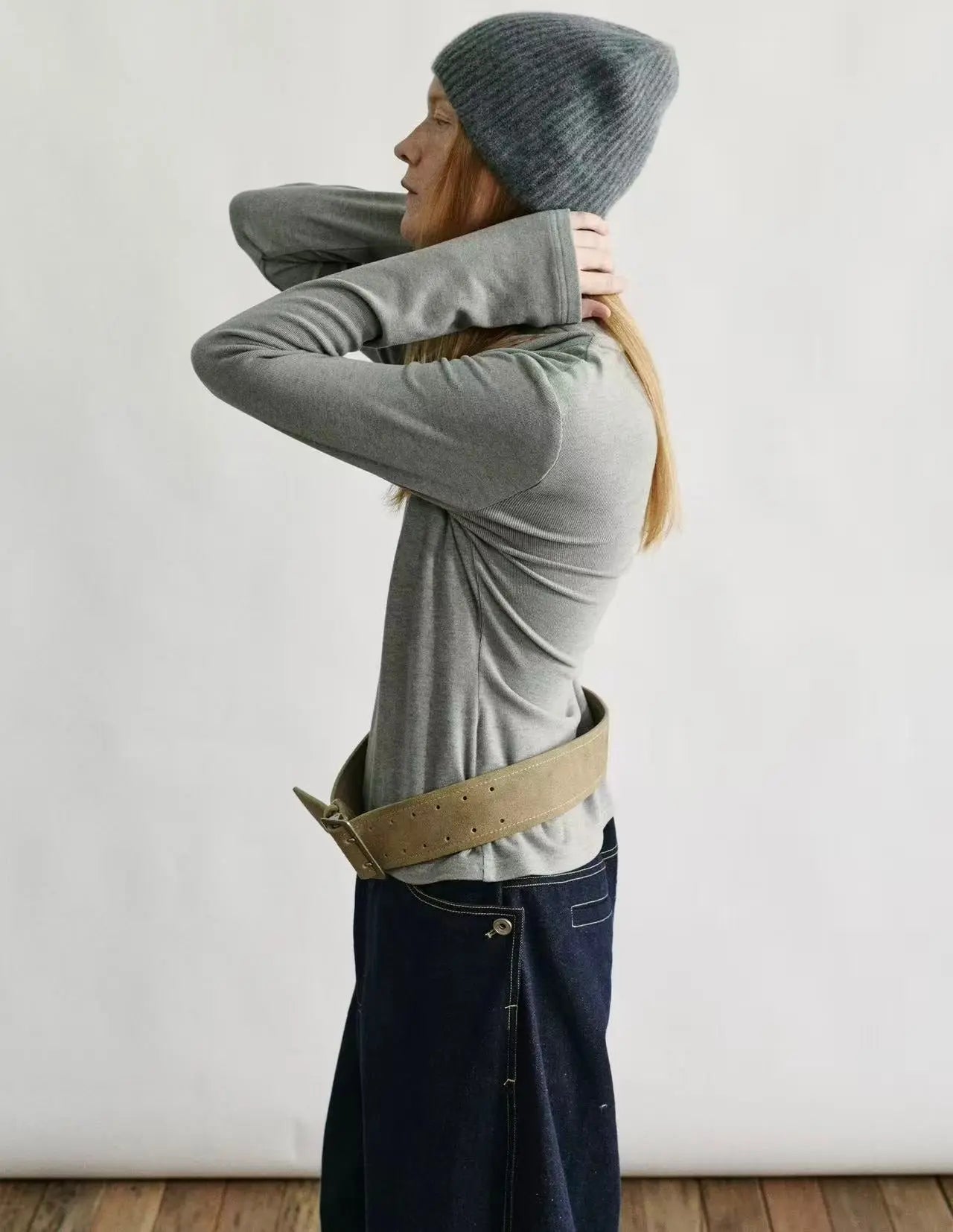 Front view of women's fleece top in dusty rose color- Velanocta