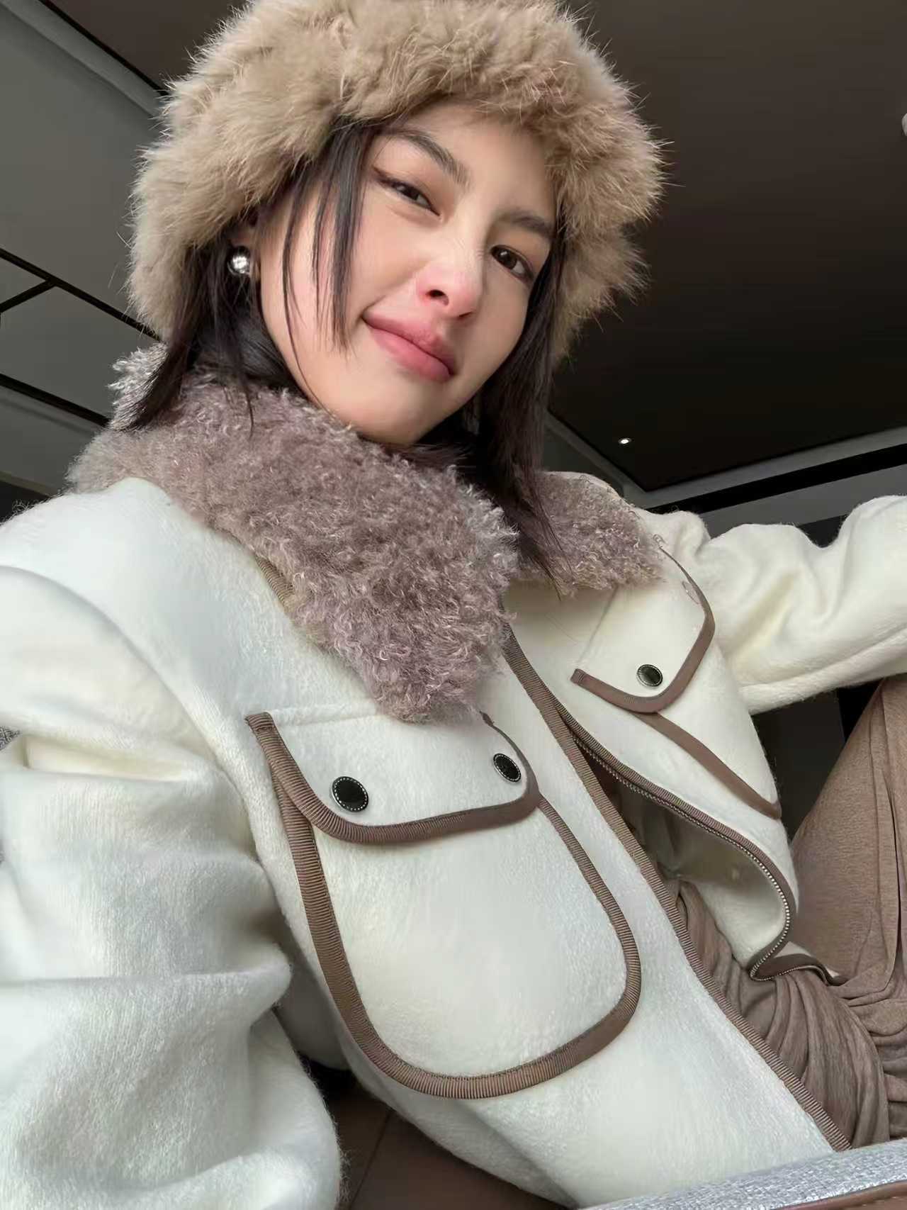 Faux Fur Collar Cropped Jacket