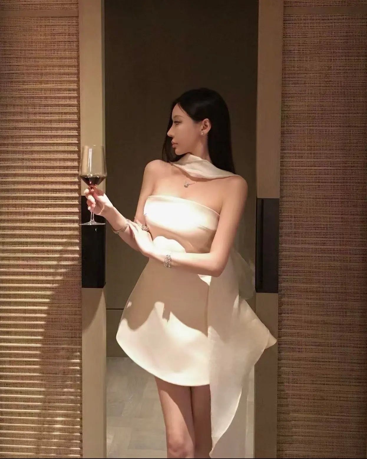 French Luxe Sculpted Mini Dress - Velanocta