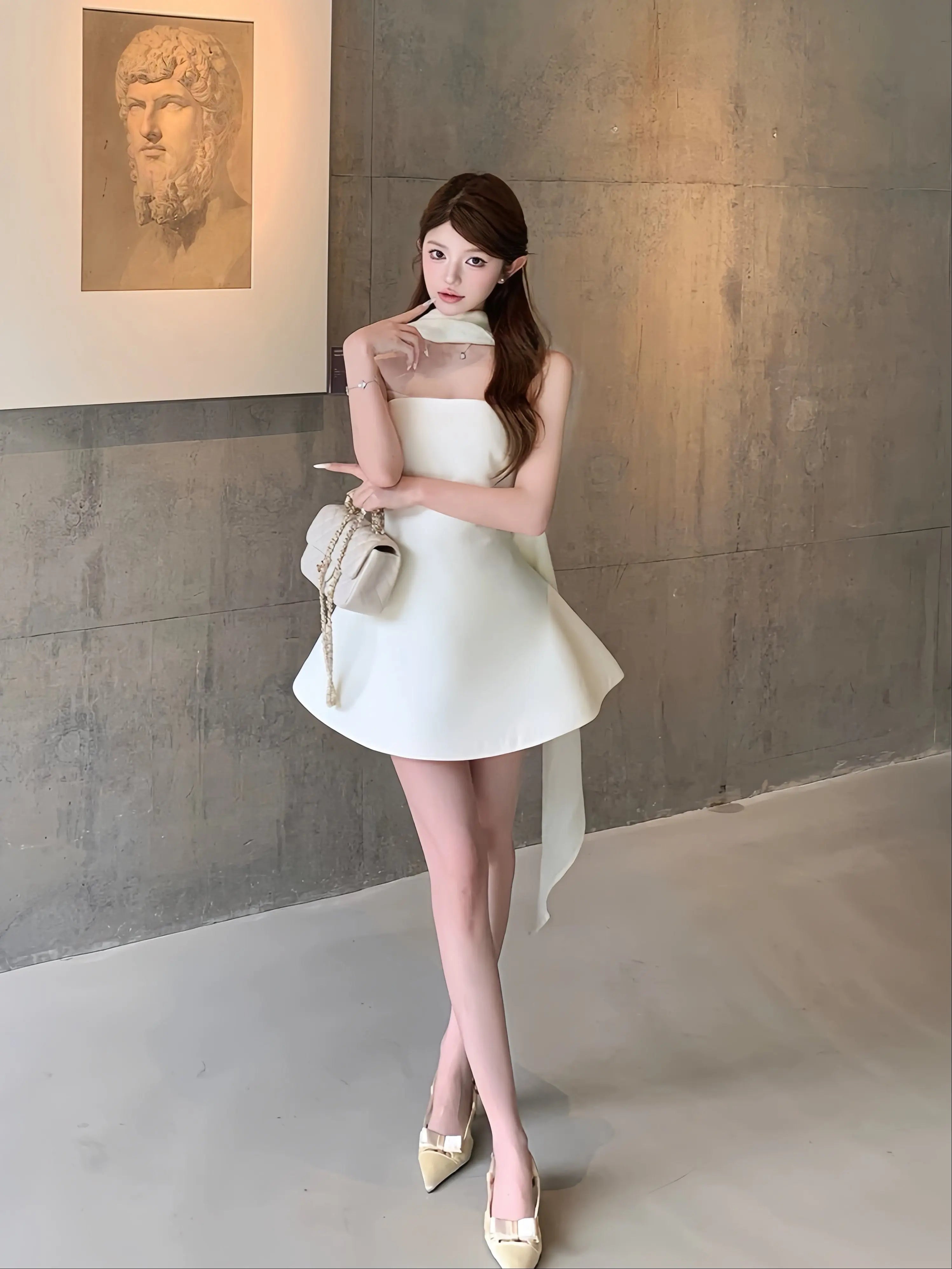 French Luxe Sculpted Mini Dress - Velanocta