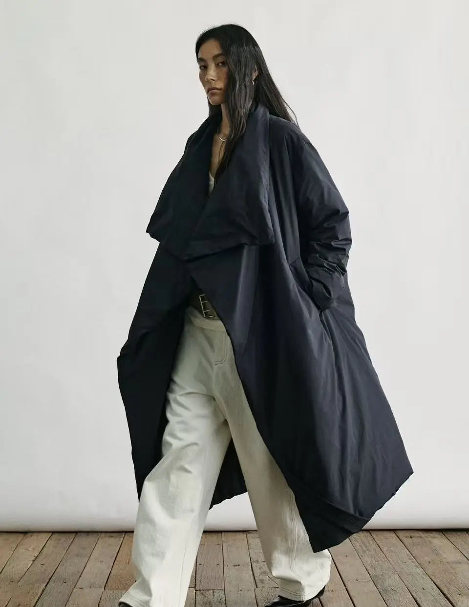 The Silhouette-Defining Belted Puffer Coat- Velanocta