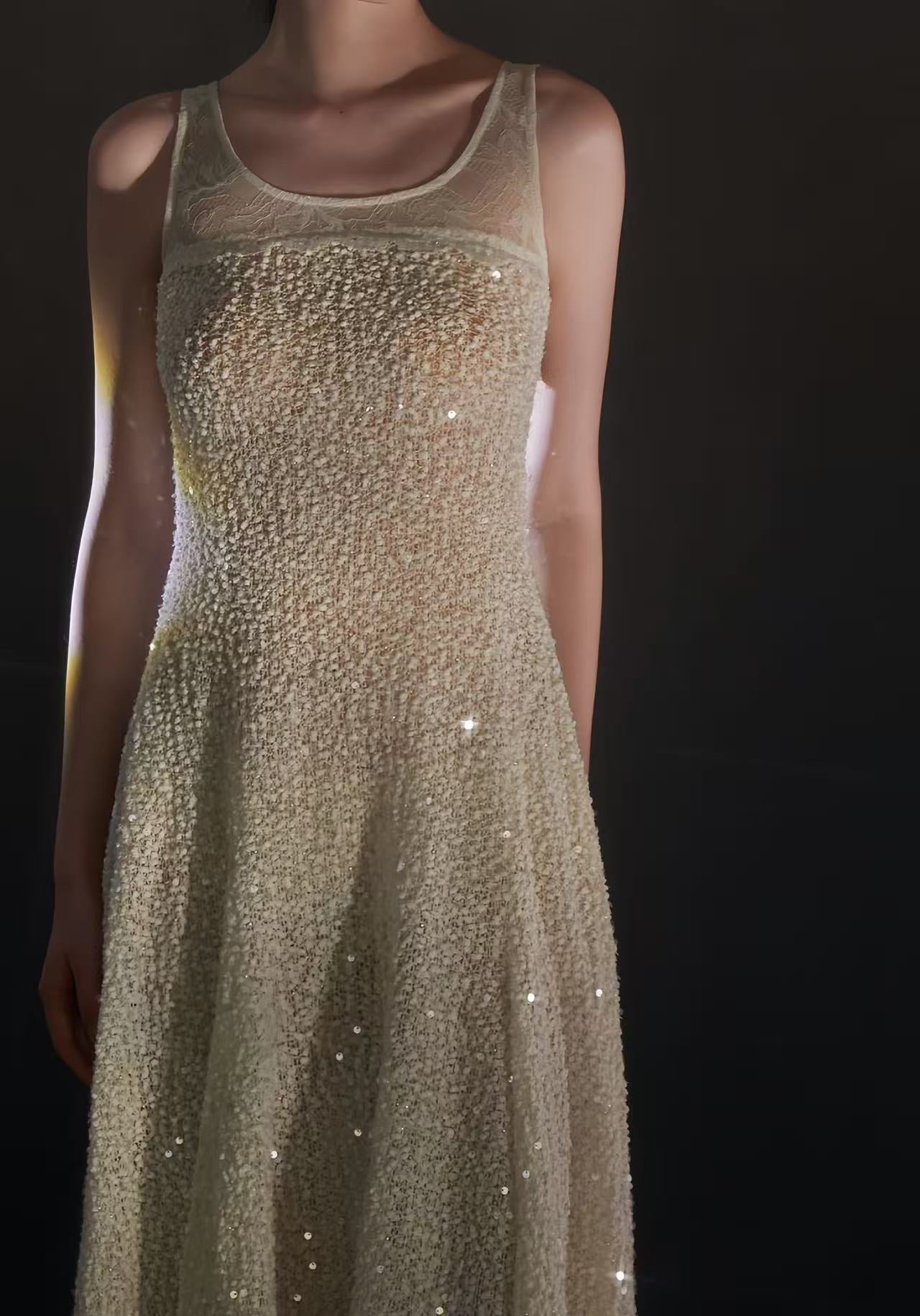 Embellished Lace Scoop-Neck Maxi Dress