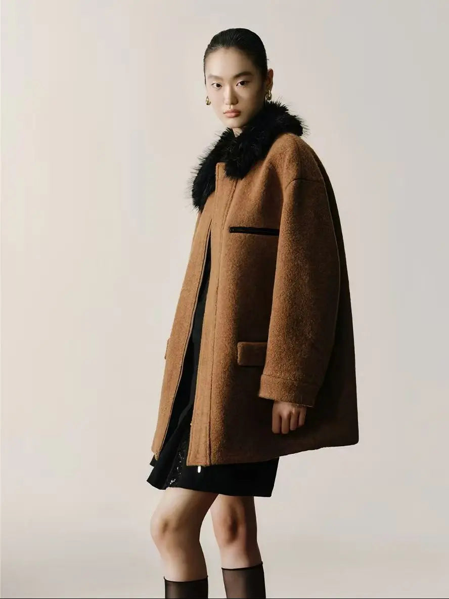 Wool Belted Coat with Faux Fur Collar - Velanocta