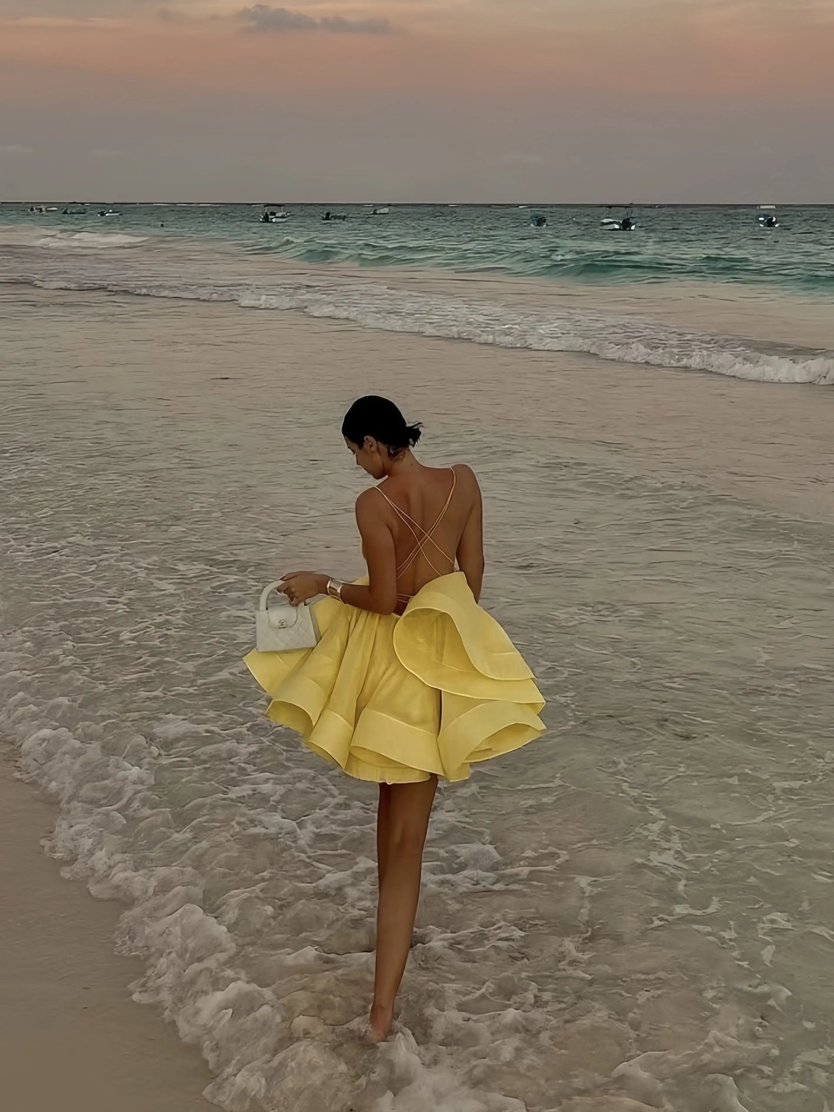 Island Breeze Backless Flare Dress - Velanocta