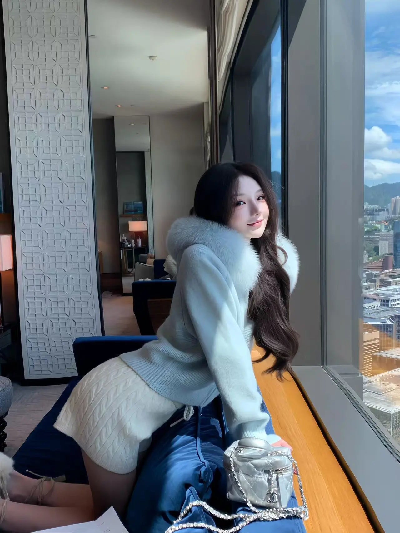 Fur-Trim Hooded Knit Top - Velanocta