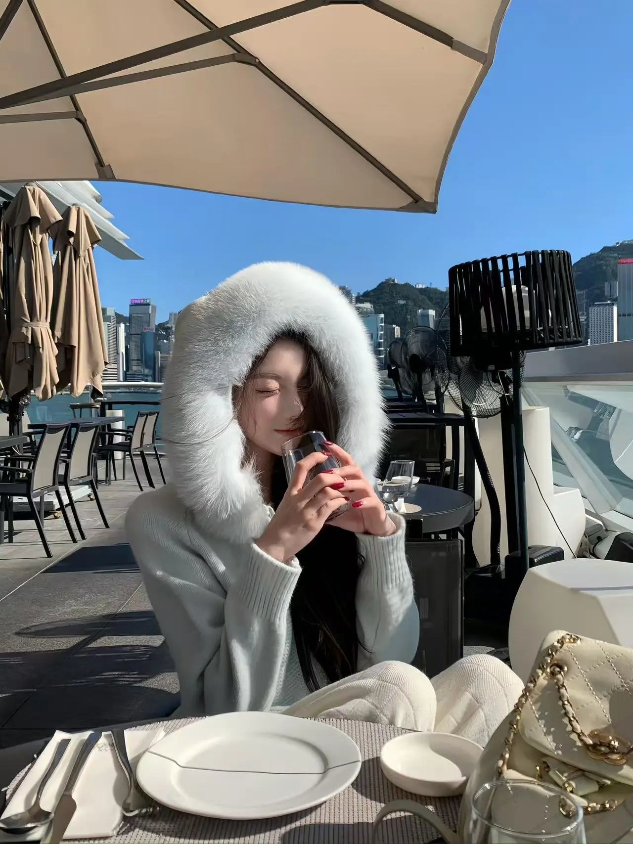 Fur-Trim Hooded Knit Top - Velanocta