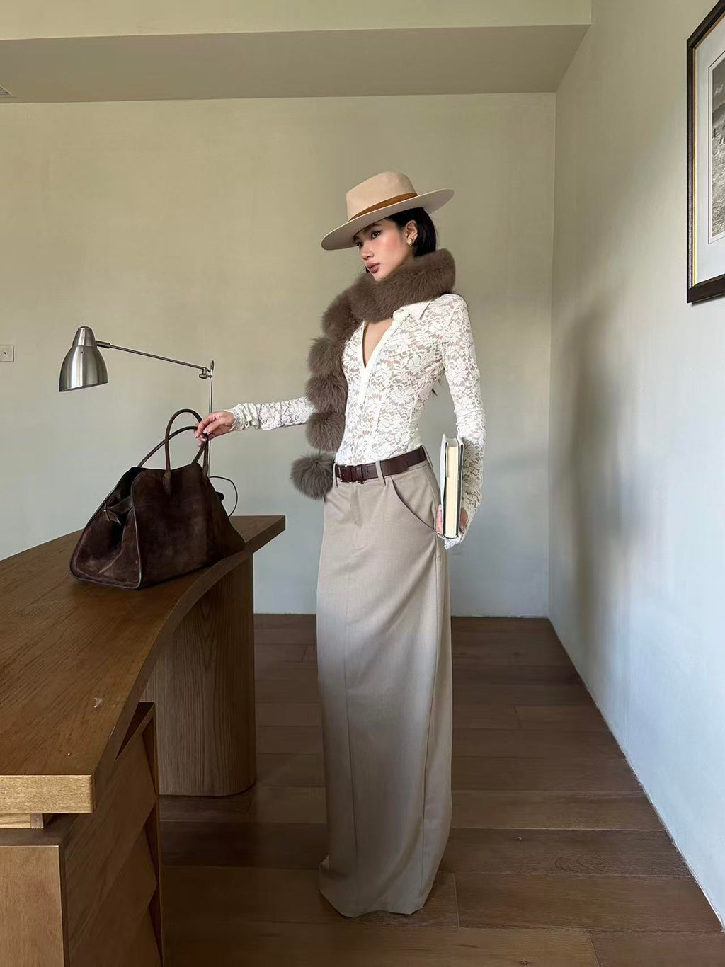 Lace V-Neck Fitted Top