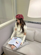 Soft Knit Sleeve-Set Sweate