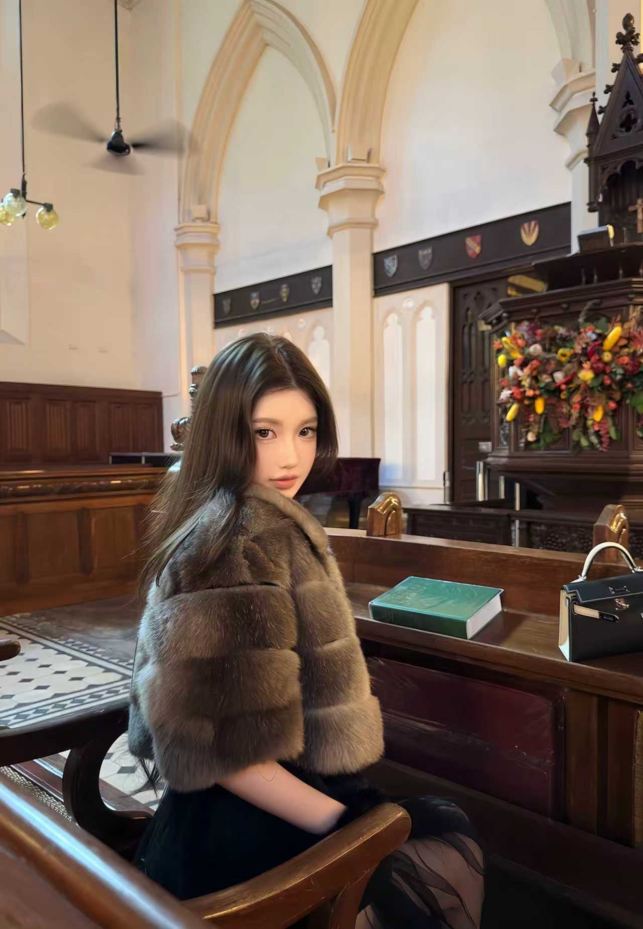 Short-Sleeve Faux Fur Cropped Jacket