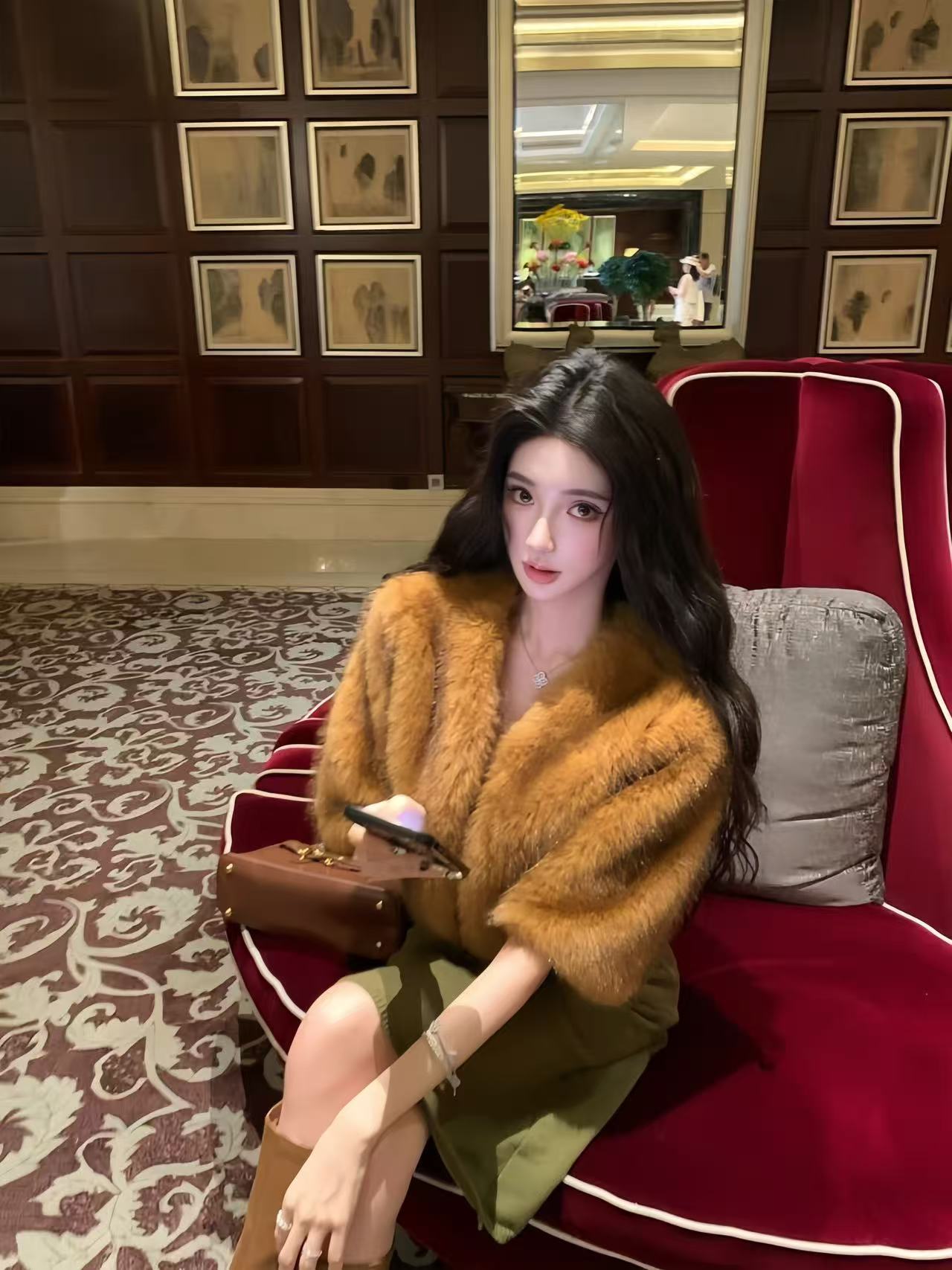 Luxury Eco Faux Fur Cropped Jacket